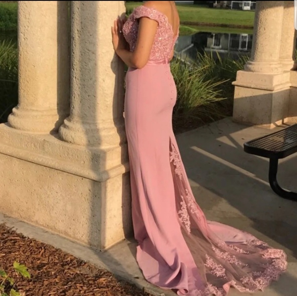 short red dresses Halter Neck Dress With Back Bow Lush Peppy Puff Sleeve Color:Rose Red Length_Mid-Calf